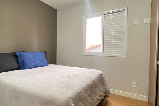 Quarto 1 de apartamento para alugar com 2 quartos, 50m² em Vila Osasco, Osasco