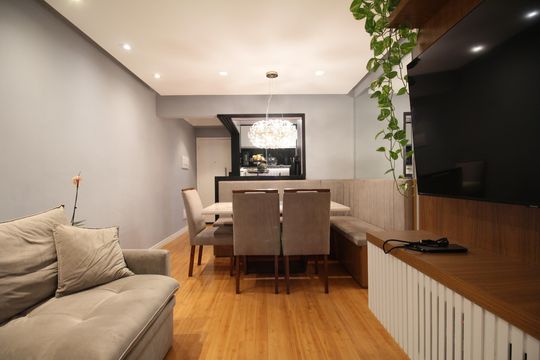 Sala de apartamento para alugar com 3 quartos, 70m² em Jardim Henriqueta, Taboão da Serra