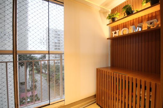 Varanda Sala de apartamento à venda com 3 quartos, 70m² em Jardim Henriqueta, Taboão da Serra