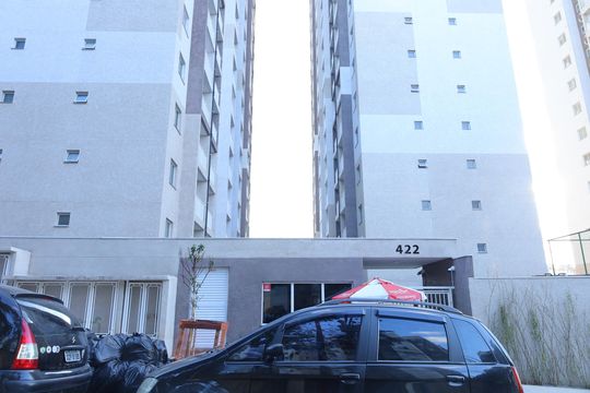 Fachada do condomínio de apartamento para alugar com 1 quarto, 26m² em Parada Xv de Novembro, São Paulo