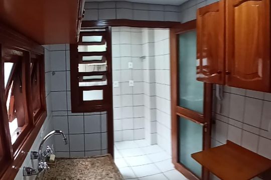 Cozinha de apartamento para alugar com 1 quarto, 43m² em Rio Branco, Porto Alegre