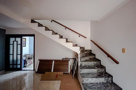 Casa para alugar com 3 quartos, 140m² em Penha de França, São Paulo