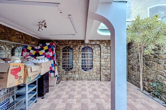 Garagem de casa para alugar com 3 quartos, 140m² em Penha de França, São Paulo