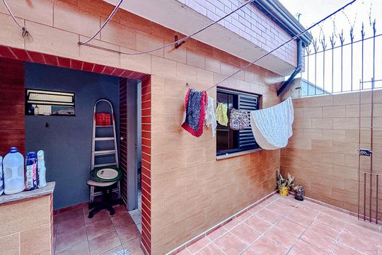Área externa de casa para alugar com 3 quartos, 140m² em Penha de França, São Paulo