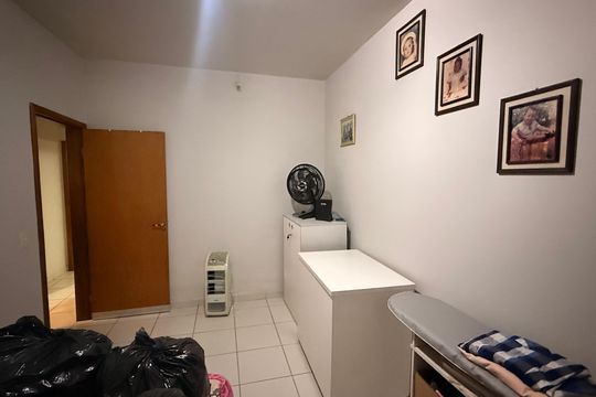 Quarto 2 de casa à venda com 3 quartos, 110m² em Jardim Presidente, Goiânia
