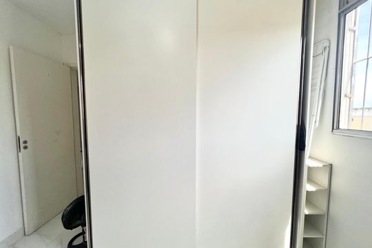 Quarto 1 de apartamento à venda com 2 quartos, 55m² em Arpoador, Contagem