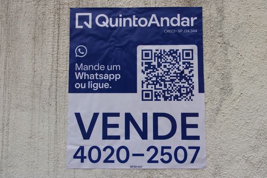 Fachada de apartamento à venda com 2 quartos, 60m² em Vila Carmosina, São Paulo