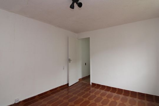 Quarto 2 de casa à venda com 2 quartos, 193m² em Vila Silvia, São Paulo