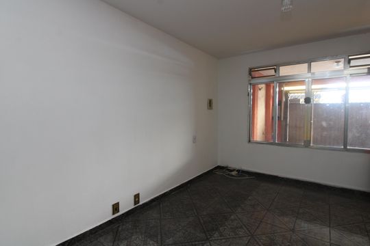 Sala de casa à venda com 2 quartos, 193m² em Vila Silvia, São Paulo