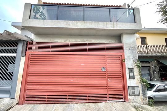 Fachada de casa à venda com 3 quartos, 220m² em Vila Santa Catarina, São Paulo