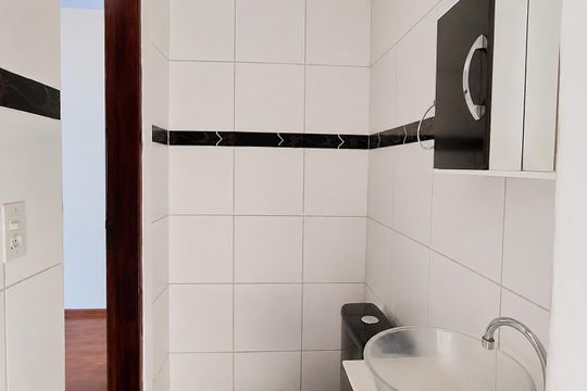 Banheiro de casa para alugar com 5 quartos, 140m² em Parque da Matriz, Cachoeirinha