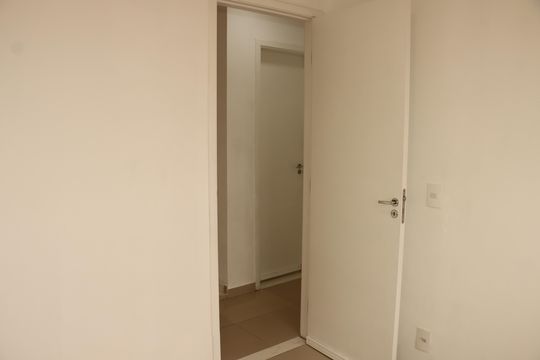Apartamento para alugar com 2 quartos, 42m² em Cidade Satelite Santa Barbara, São Paulo