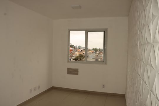 Apartamento para alugar com 2 quartos, 42m² em Cidade Satelite Santa Barbara, São Paulo