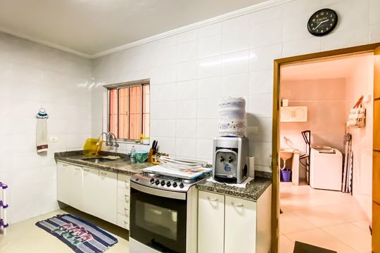 Cozinha  de casa à venda com 3 quartos, 320m² em Parque Cisper, São Paulo