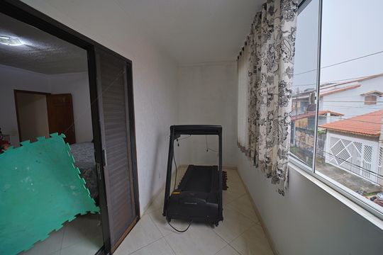 Varanda Suíte  de casa à venda com 3 quartos, 320m² em Parque Cisper, São Paulo