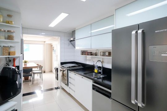 Cozinha de apartamento à venda com 3 quartos, 133m² em Olímpico, São Caetano do Sul
