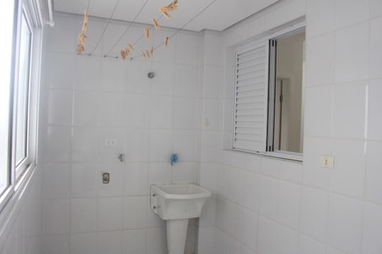 Área de Serviço de apartamento para alugar com 3 quartos, 107m² em Santa Maria, São Caetano do Sul