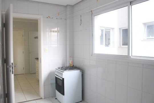 Área de Serviço de apartamento para alugar com 3 quartos, 107m² em Santa Maria, São Caetano do Sul
