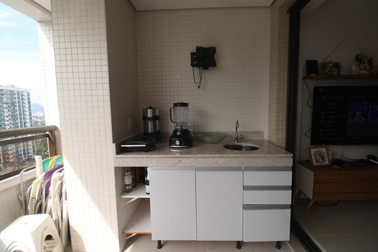 Varanda de apartamento à venda com 3 quartos, 120m² em Barra Olímpica, Rio de Janeiro