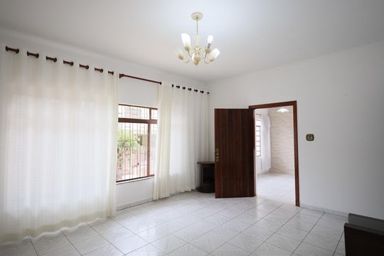 Casa à venda com 2 quartos, 250m² em Jardim D’abril, Osasco