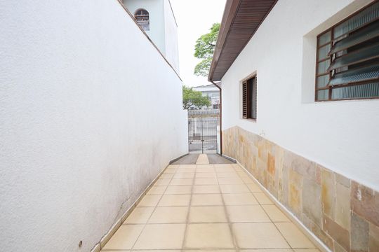 Garagem de casa à venda com 2 quartos, 250m² em Jardim D’abril, Osasco