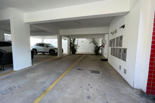 Garagem de apartamento à venda com 3 quartos, 176m² em Amazonas, Contagem