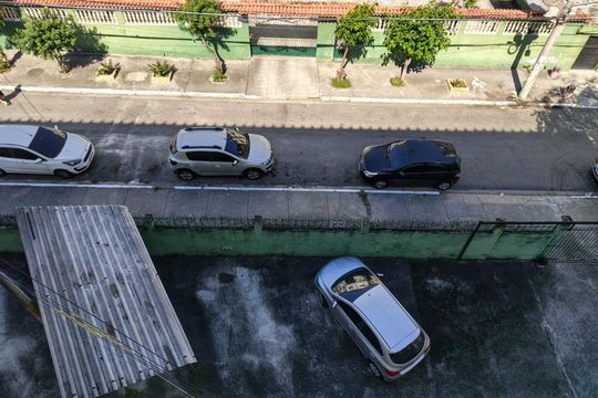 Vista de apartamento à venda com 2 quartos, 48m² em Coelho Neto, Rio de Janeiro