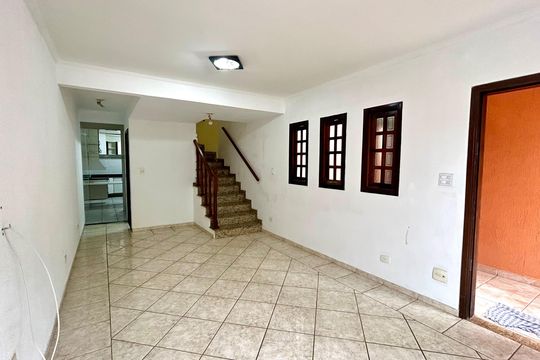Casa à venda com 3 quartos, 250m² em Parque Continental Ii, Guarulhos