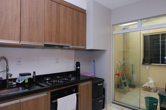Cozinha de apartamento à venda com 2 quartos, 54m² em Cidade Líder, São Paulo
