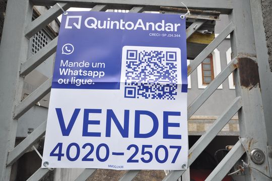 Placa de casa à venda com 2 quartos, 360m² em Vila Irmaos Arnoni, São Paulo