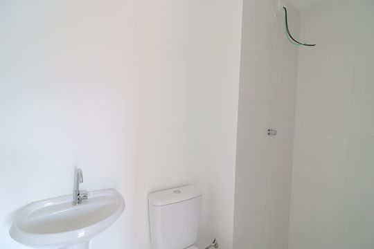 Banheiro de apartamento para alugar com 2 quartos, 30m² em Socorro, São Paulo