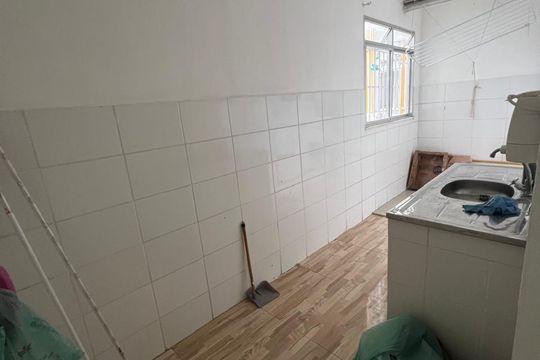 Cozinha de casa à venda com 2 quartos, 55m² em Tomás Coelho, Rio de Janeiro