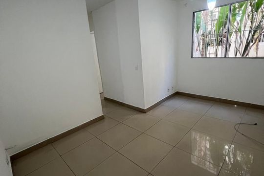 Sala de casa à venda com 2 quartos, 55m² em Tomás Coelho, Rio de Janeiro