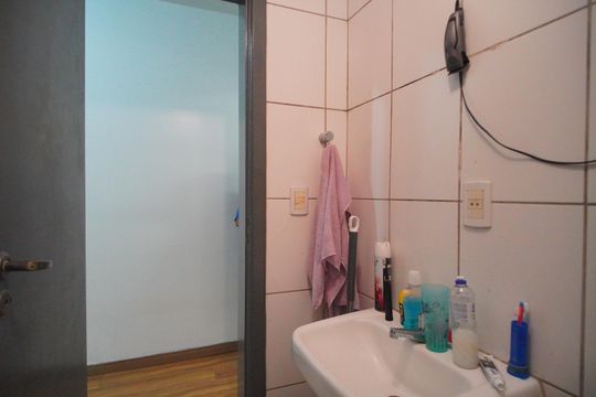 Banheiro de apartamento à venda com 1 quarto, 43m² em Centro, Novo Hamburgo