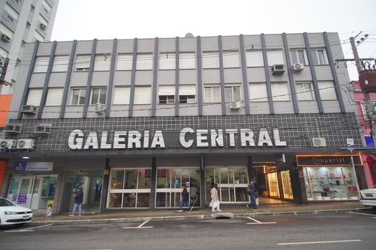 Fachada de apartamento à venda com 1 quarto, 43m² em Centro, Novo Hamburgo