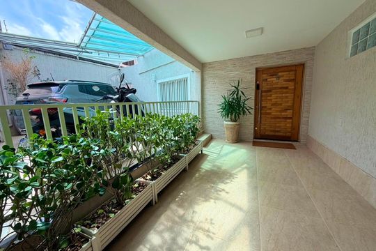 Área externa de casa à venda com 3 quartos, 165m² em Tucuruvi, São Paulo