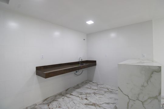 Cozinha de casa de condomínio para alugar com 3 quartos, 131m² em Freguesia (jacarepaguá), Rio de Janeiro