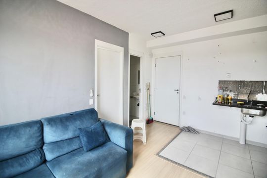 Sala de apartamento para alugar com 2 quartos, 35m² em Jardim Helena, São Paulo