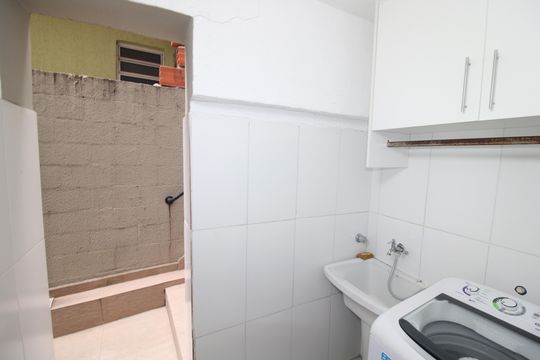 Área de Serviço de casa para alugar com 1 quarto, 30m² em Chora Menino, São Paulo