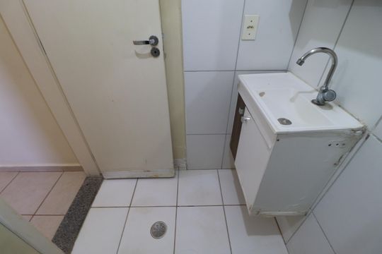 Banheiro  de apartamento para alugar com 2 quartos, 50m² em Jardim Paulistano, Ribeirão Preto