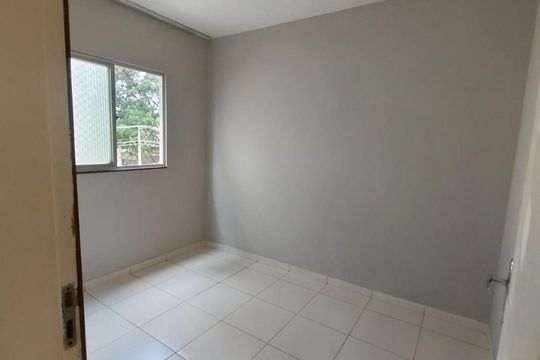 Quarto de apartamento para alugar com 2 quartos, 48m² em Taquara, Rio de Janeiro