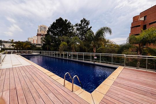 Área comum - Piscina de apartamento à venda com 3 quartos, 196m² em Empresarial 18 do Forte, Barueri