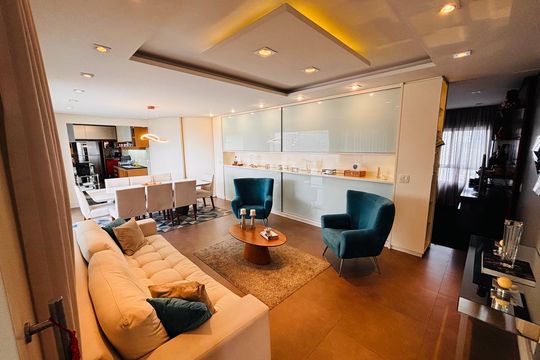 Apartamento à venda com 3 quartos, 196m² em Empresarial 18 do Forte, Barueri