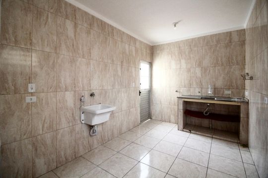Cozinha de casa para alugar com 2 quartos, 60m² em Lajeado, Ferraz de Vasconcelos