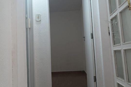Corredor de apartamento à venda com 2 quartos, 60m² em Vila Guilherme, São Paulo