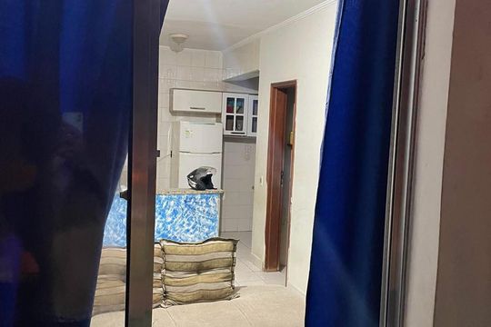 Sala de apartamento para alugar com 2 quartos, 50m² em Vila Caiçara, Praia Grande