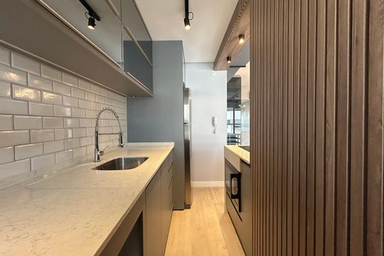 Cozinha de apartamento para alugar com 2 quartos, 74m² em Centro, Florianópolis