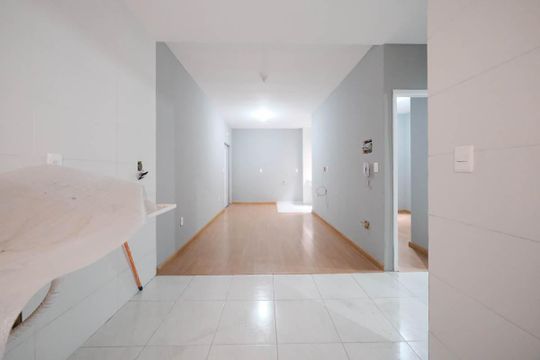 Sala/Cozinha de apartamento à venda com 2 quartos, 52m² em Vila Dalila, São Paulo