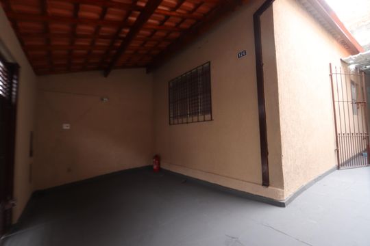Garagem de casa para alugar com 1 quarto, 80m² em Vila Fatima, São Paulo