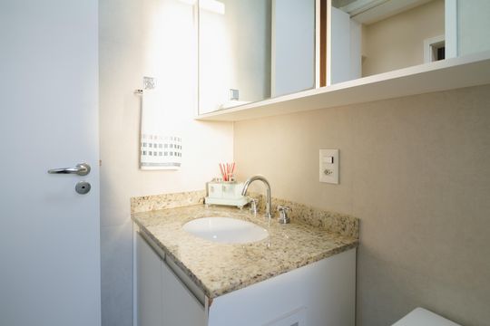 Banheiro Social de apartamento à venda com 3 quartos, 123m² em Tatuapé, São Paulo